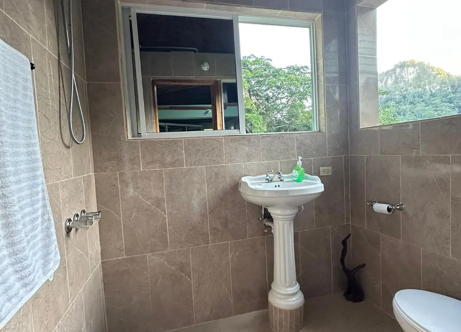 Exclusive Mountain And Farm Villa Escape Spring Garden جامايكا