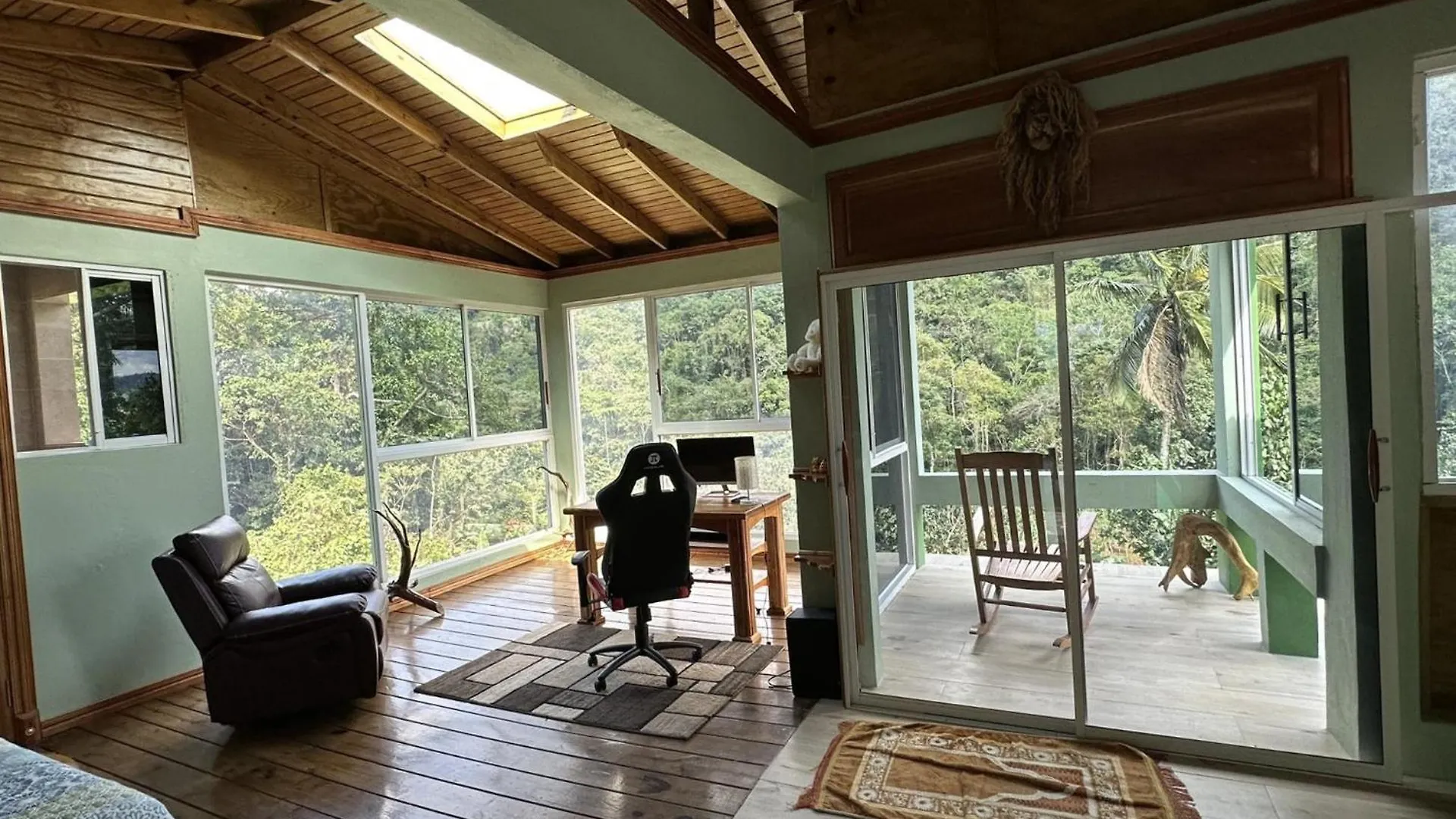 Exclusive Mountain And Farm Villa Escape Spring Garden